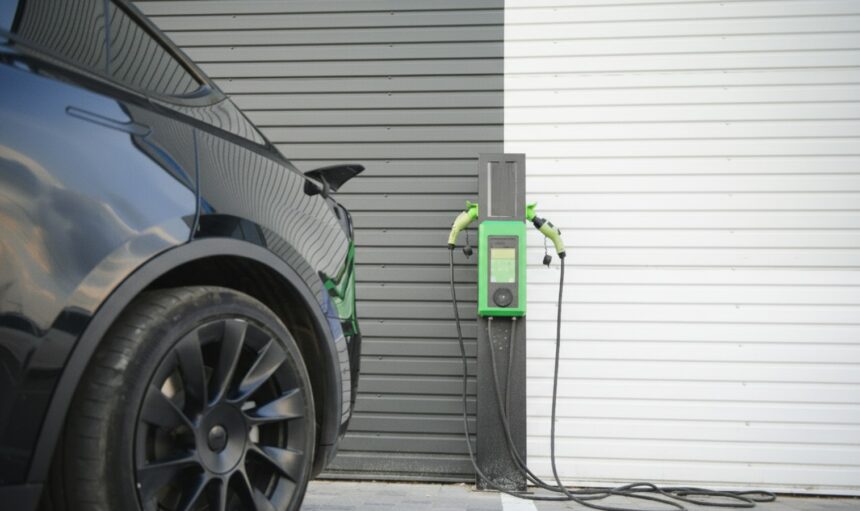 how does an ev home charger work