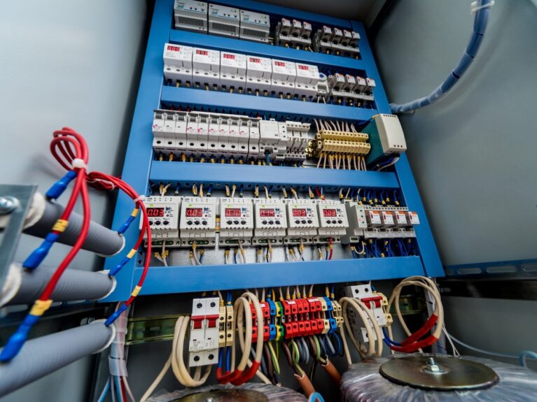 what happens during an eicr test